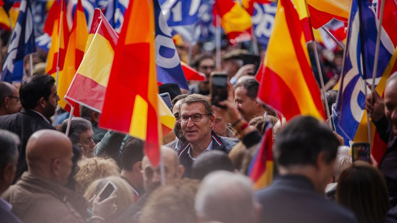 El líder del PP, Alberto Núñez Feijóo, durante un acto del Partido Popular contra la amnistía en Toledo